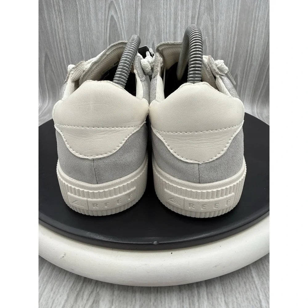 Reef Lay Day Seas Womens Size 10 Silver Suede Sneakers Casual Shoes CJ5985 NEW